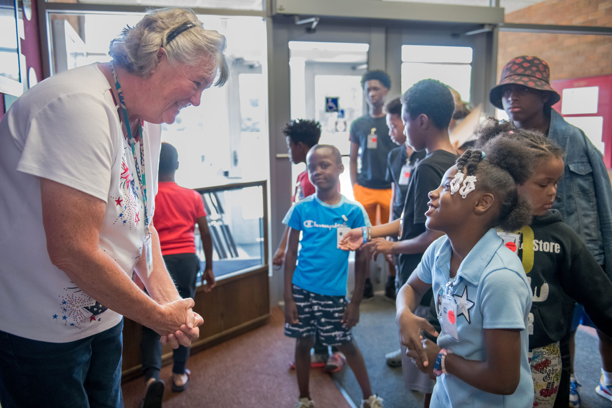 jj3 2370.jpg A group of grade school students explore the lobby of NASA Glenn