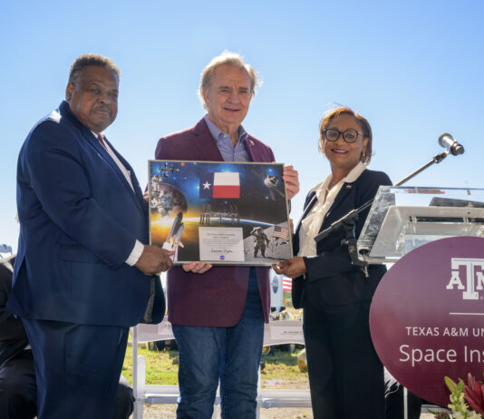 Texas A&M Launches New Space Innovation Project at NASA Johnson Texas A&M Breaks Ground at NASA Johnson for Giant Leap in Space Innovation - NASA