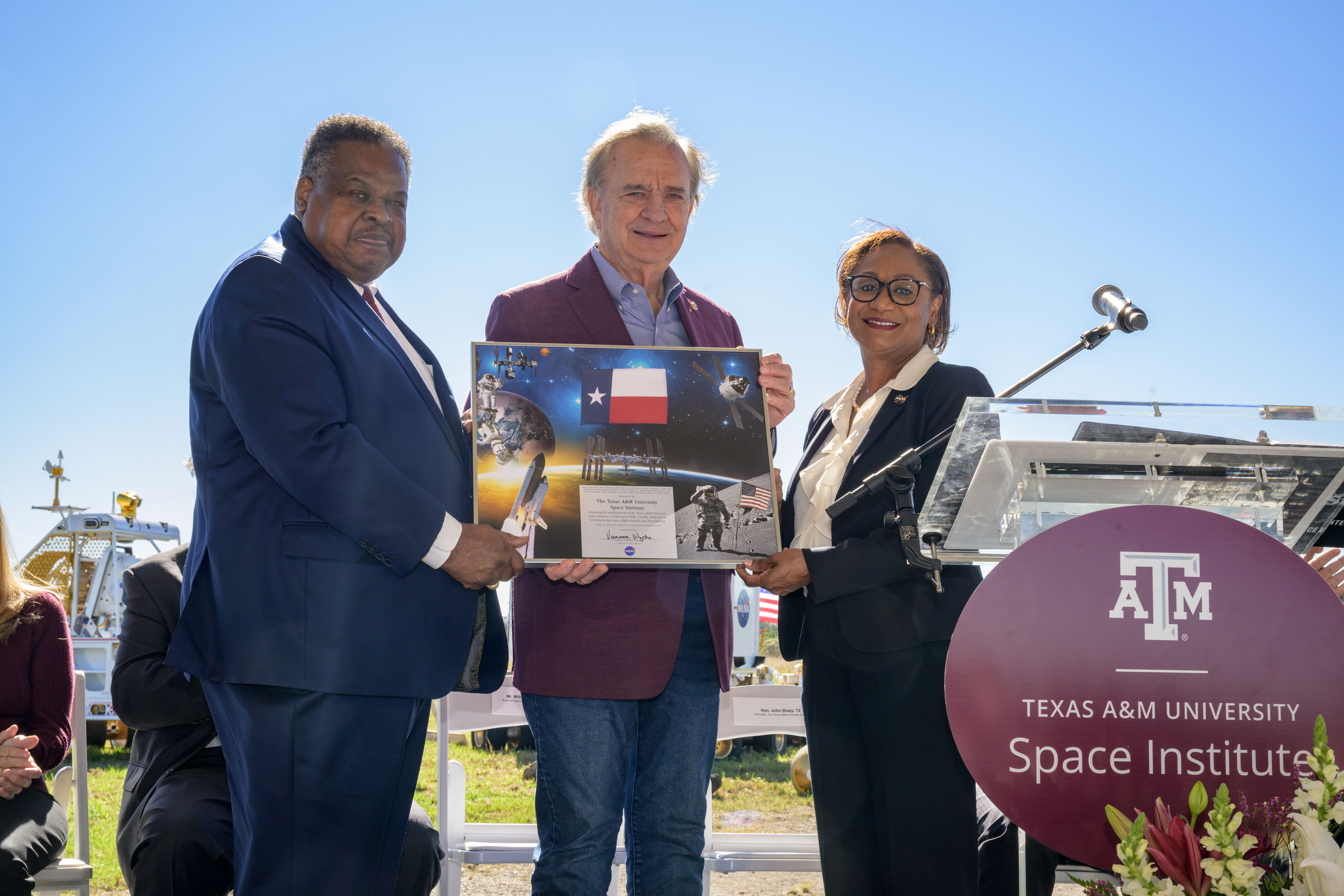 Texas A&M Breaks Ground at NASA Johnson for Giant Leap in Space Innovation - NASA