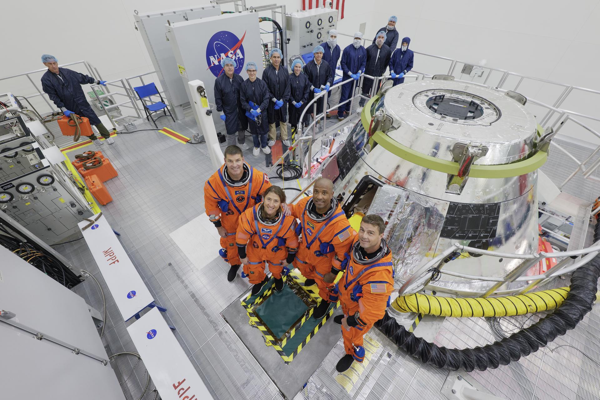 ksc 20250731 ph rns01 0008large.jpg NASA’s Artemis Crew Trains in Moonbound Orion Ahead of Mission - NASA