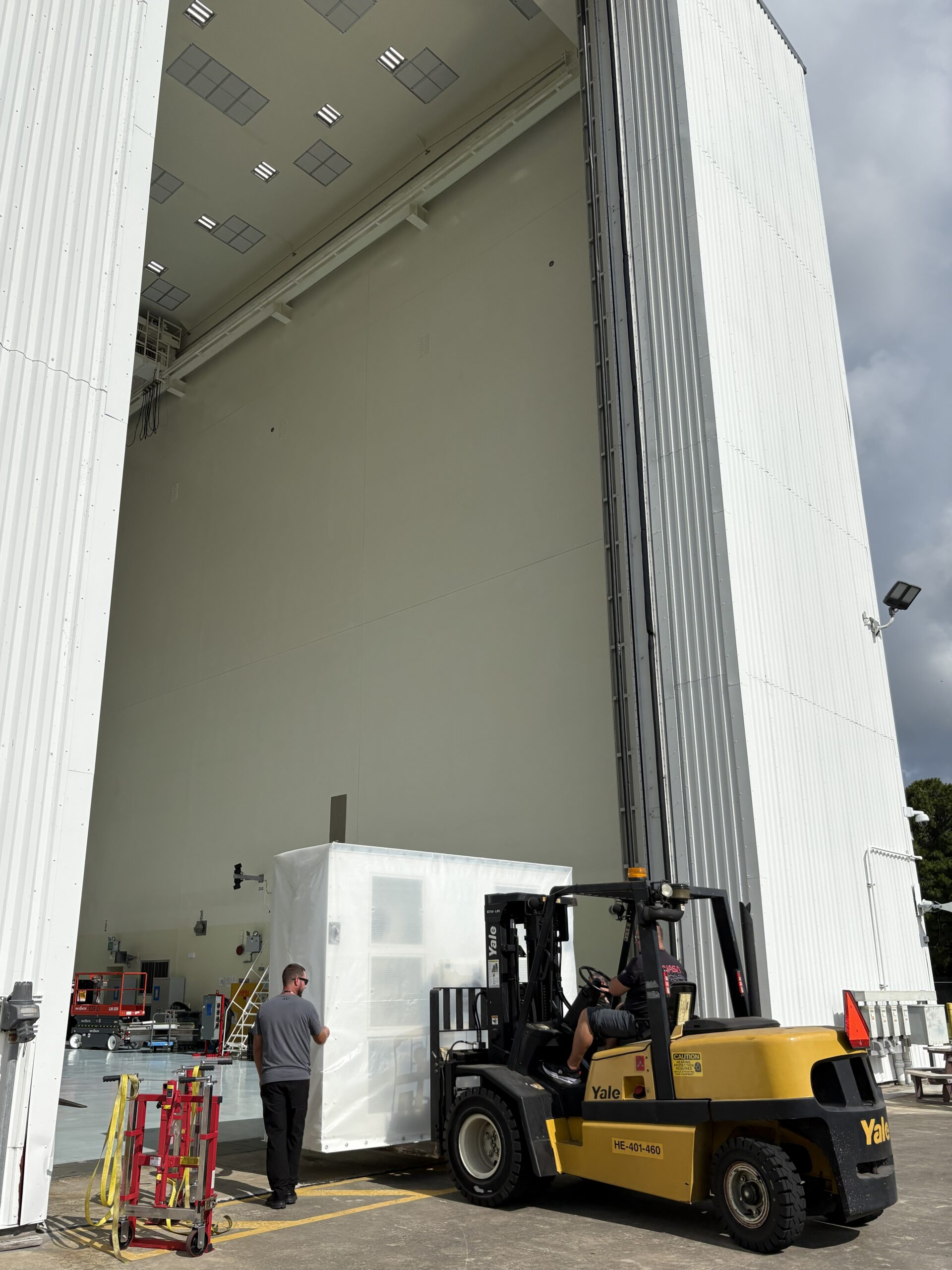 Key Support Equipment Arrives at Kennedy for Roman Space Telescope - NASA