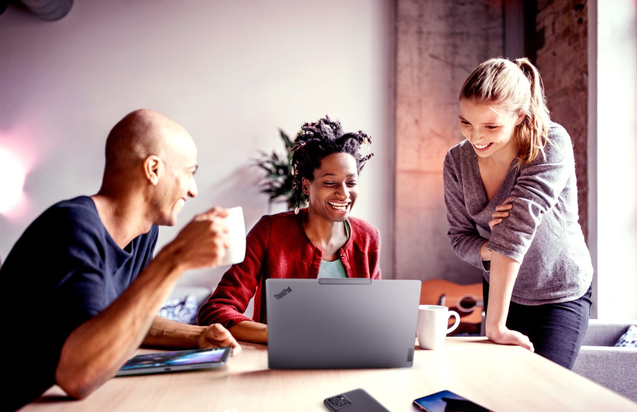 lenchannel l360 secondary image 03 final scaled.jpg search