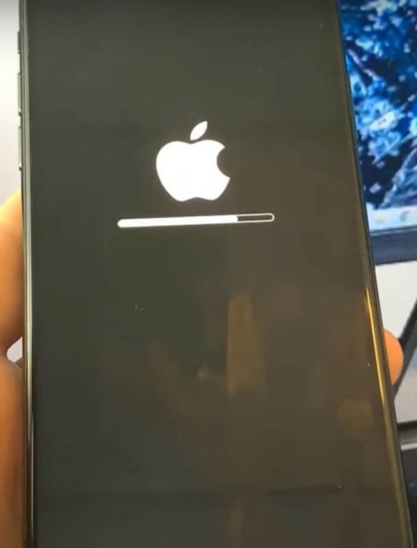 How To Jailbreak iOS 15 - Hawkdive.com