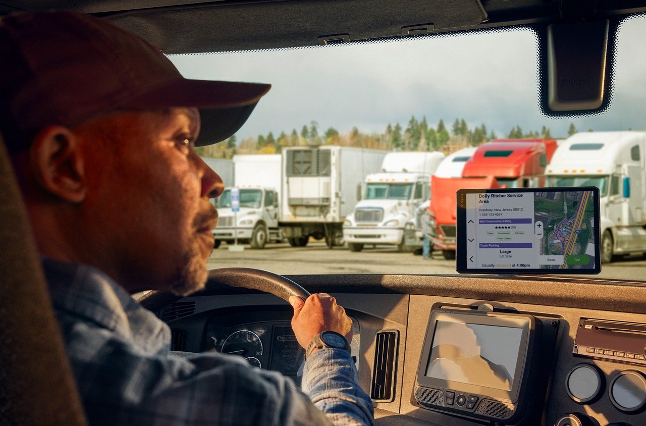 mcjt 67458 dezlotrprimage 0604jm 1 large.jpeg Garmin announces the dezl OTR series of GPS trucking navigators