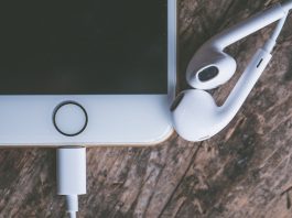 10 Apps To Download Music On iPhone 14 download music on iPhone