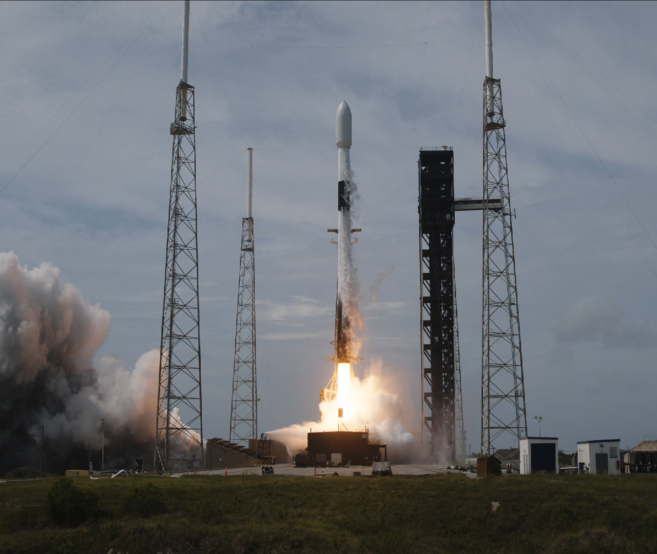 ng 21 launch.jpg Northrop Grumman’s Cygnus spacecraft for the company’s 21st commercial resupply services mission for NASA launched on a SpaceX Falcon 9 rocket from Space Launch Complex 40 at Cape Canaveral Space Force Station in Florida.