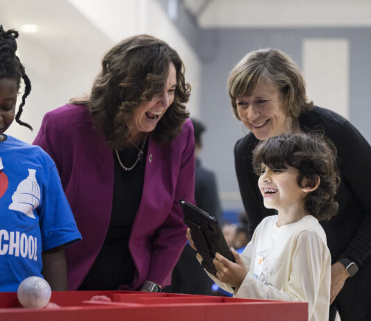 NASA, Education Department Partner to Enhance STEM in After-School Programs NASA, US Department of Education Bring STEM to After-School Programs - NASA