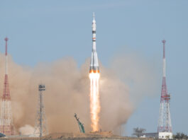 Astronauts Successfully Dock at Space Station, Confirms NASA The Soyuz MS-27 rocket launches to the International Space Station with NASA astronaut Jonny Kim, and Roscosmos cosmonauts Sergey Ryzhikov and Alexey Zubritskiy aboard.