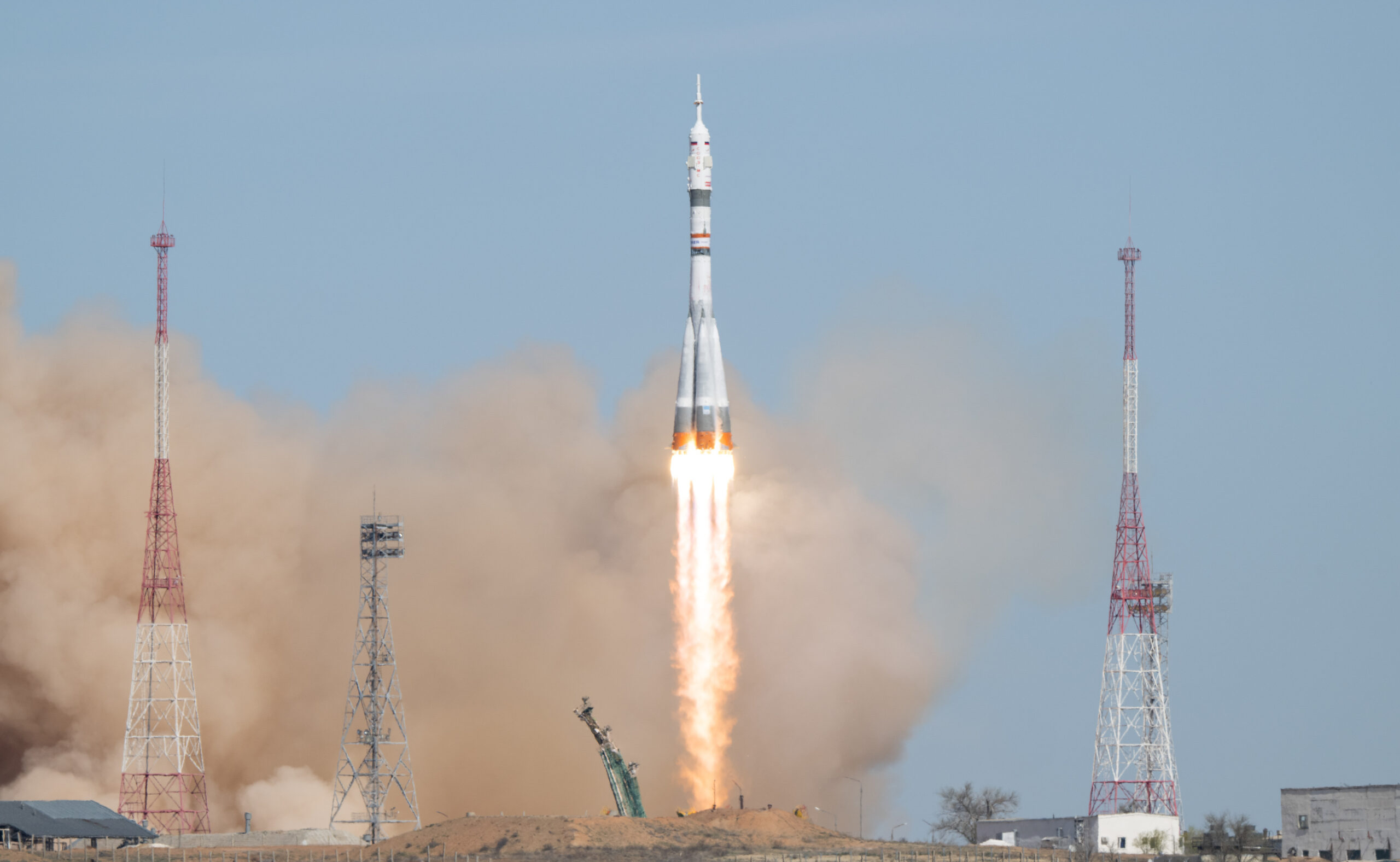 The Soyuz MS-27 rocket launches to the International Space Station with NASA astronaut Jonny Kim, and Roscosmos cosmonauts Sergey Ryzhikov and Alexey Zubritskiy aboard.