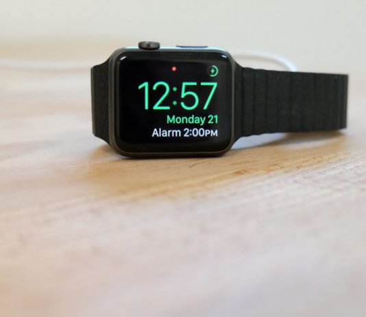 How To Set Up And Use Apple Watch Nightstand Mode
