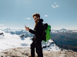 New Zealand launches countrywide Starlink service for smartphones. New Zealand first to provide nationwide direct-to-smartphone Starlink service