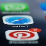 How To Add A Background To Safari In iOS 15