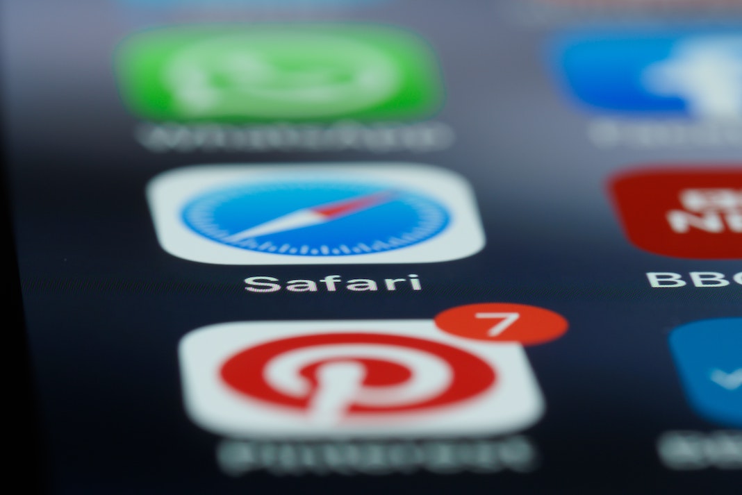 pexels-brett-jordan-7568300