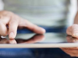 Two-finger pinch zoom stops working: fixed Pinch zoom stops working