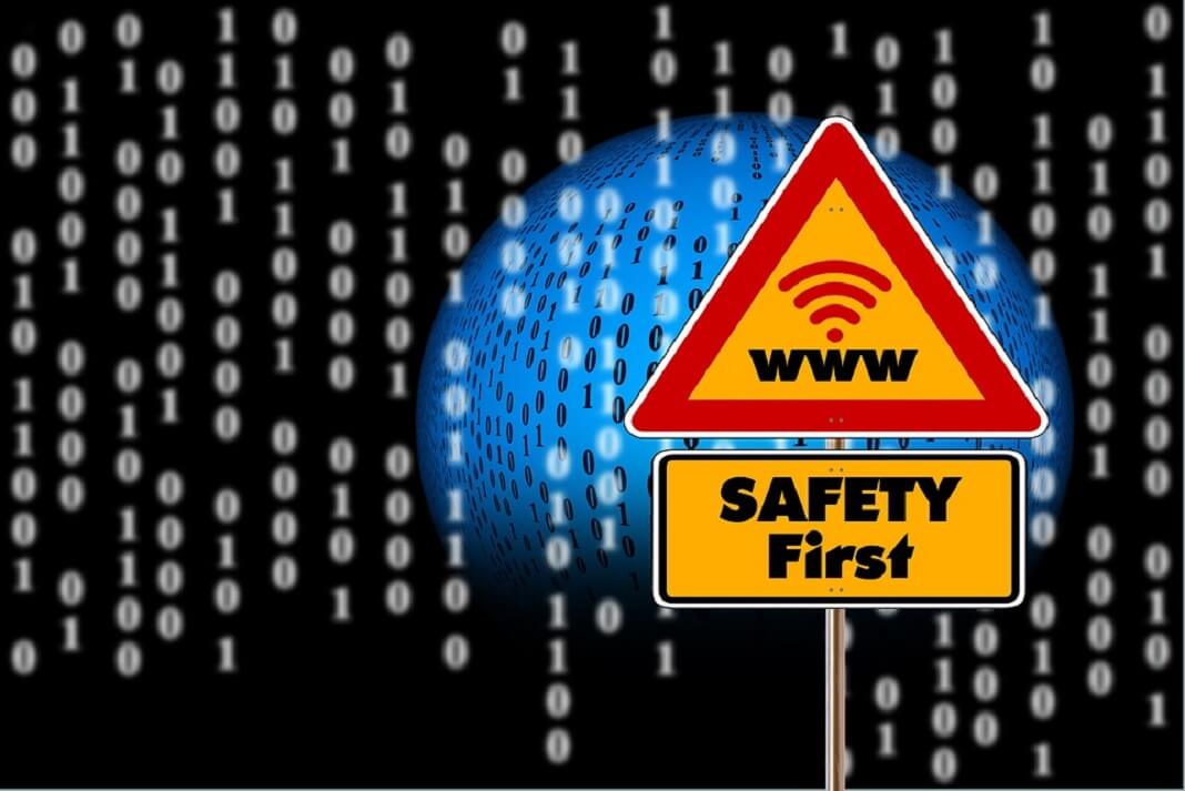 remove-adware-from-safari-to-stop Remove adware from safari to stop automatic page redirection