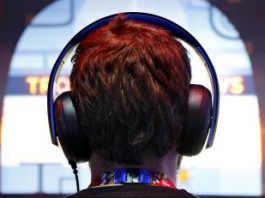 How To Protect Your Sense Of Hearing With Your iPhone And Smartwatch?