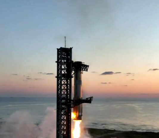 SpaceX’s Fifth Starship Launched; Super Heavy Booster Retrieved Uniquely SpaceX launches fifth Starship, catches Super Heavy booster