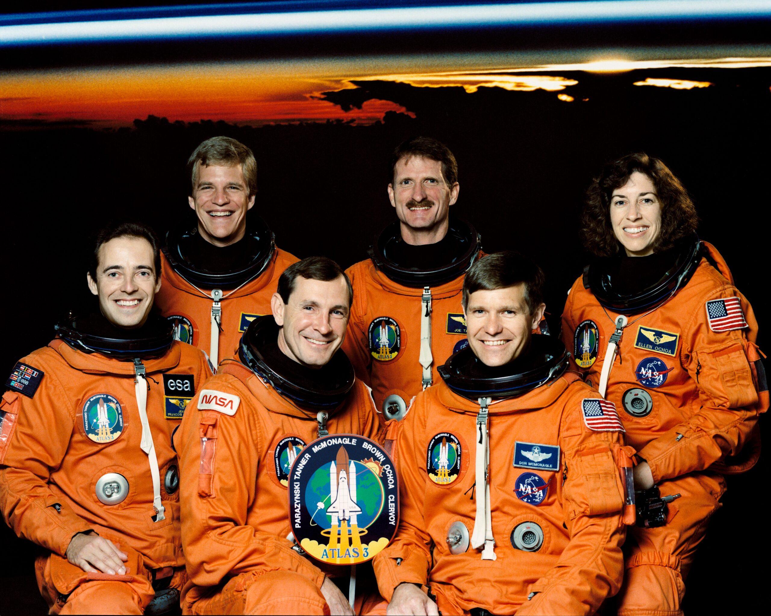 sts 66 1 crew photo sts066 s 002.jpg Official photo of the STS-68 crew
