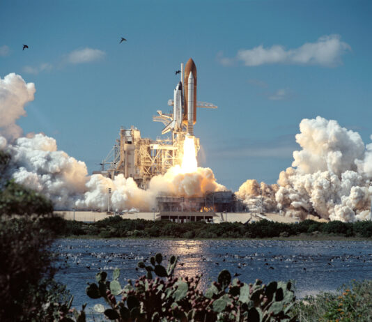 NASA’s Atlantis Embarks on 13th Space Mission Atlantis Begins 13th Space Trip - NASA