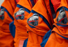 NASA’s Artemis II lunar mission daily schedule unveiled. Agenda diaria de la misión a la Luna de Artemis II de la NASA - NASA