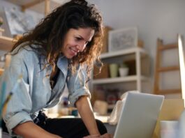 Discover Educational Insights on Meta’s New Threads Community Find Your Community With New Threads Educational Insights | Meta