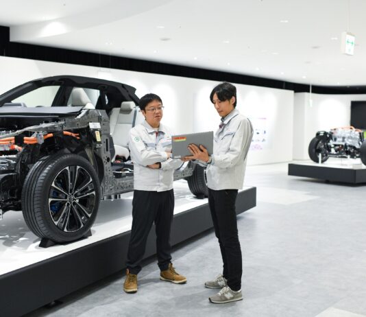 Toyota leverages AI to accelerate engineering innovation using collective expertise Toyota is deploying AI agents to harness the collective wisdom of engineers and innovate faster - Source Asia