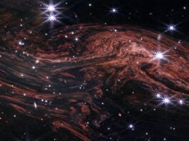 Webb Telescope Uncovers Complex Interstellar Dust and Gas Layers NASA’s Webb Reveals Intricate Layers of Interstellar Dust, Gas - NASA Science