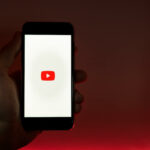 How To Play YouTube With Screen Off? How To Keep Listening To YouTube In The Background Or With iPhone Locked